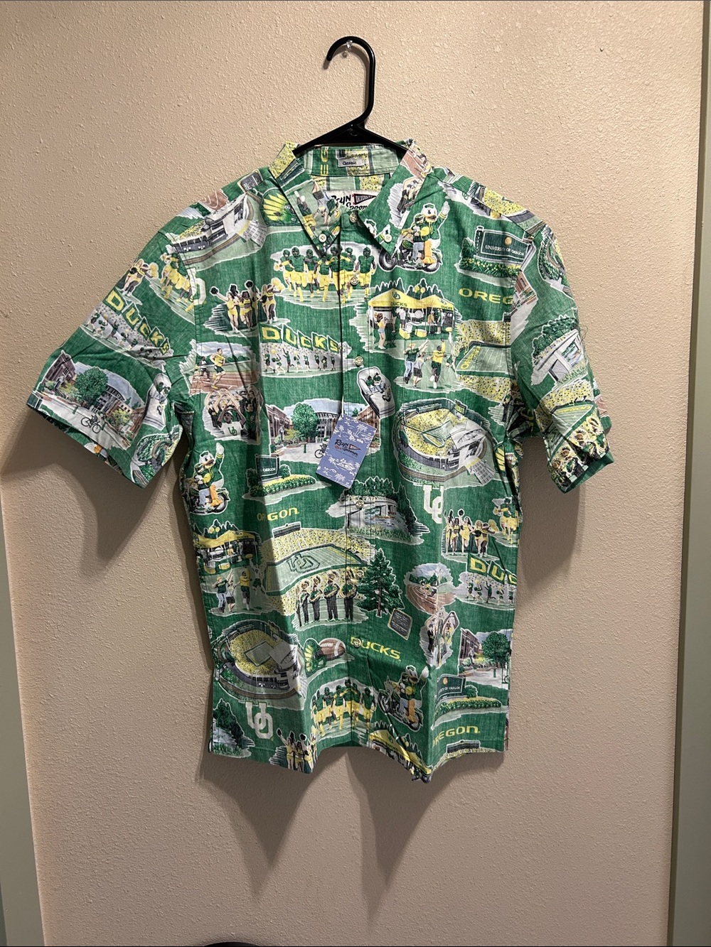 Reyn Spooner Green & Yellow University of Oregon Short Sleeve Button-Up Shirt